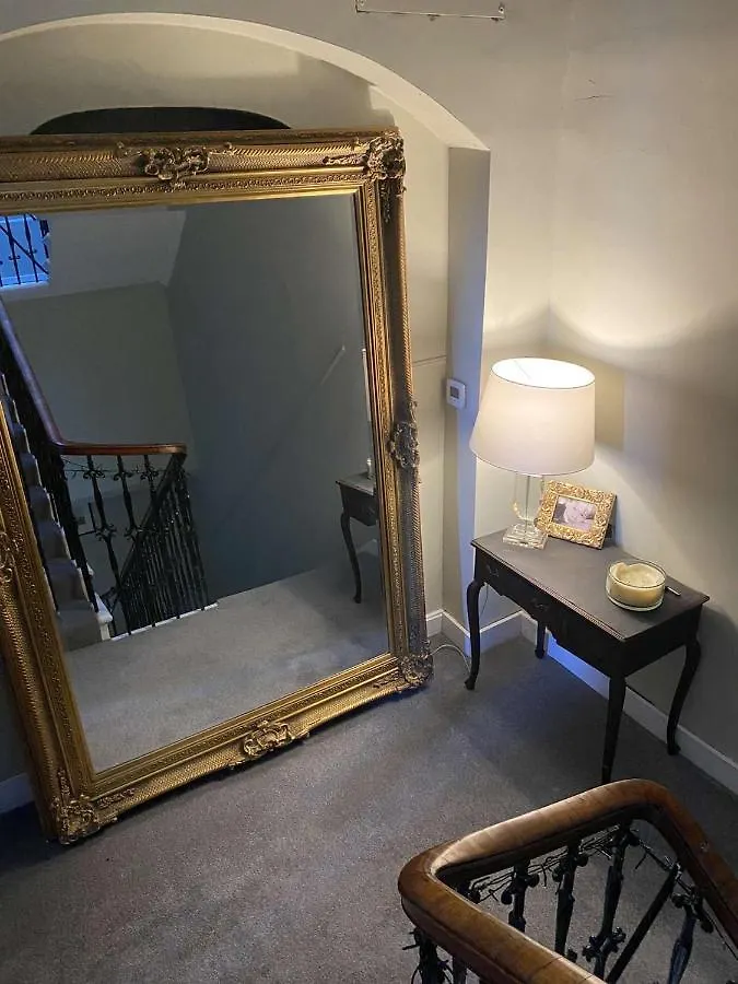 West End Townhouse Bed & Breakfast Edinburgh